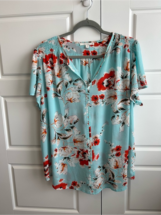 fun 2 fun Tops - fun 2 fun Aqua Floral Blouse with Red Accents